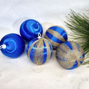 Vintage Pyramid Satin Rayon Christmas Ornaments set 5 Unbreakable Blue & Gold